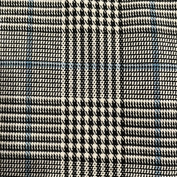 Vestique Plaid Mini Skirt - Picture 4 of 4